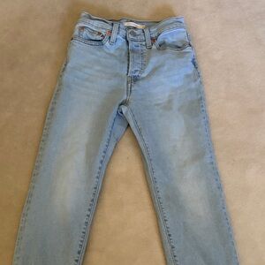 Levi’s Light Blue Jeans